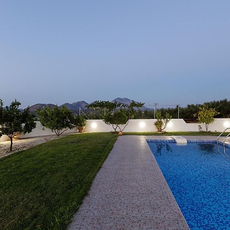 Marina Villa, A Nature Inspiring Retreat Perama  Luaran gambar